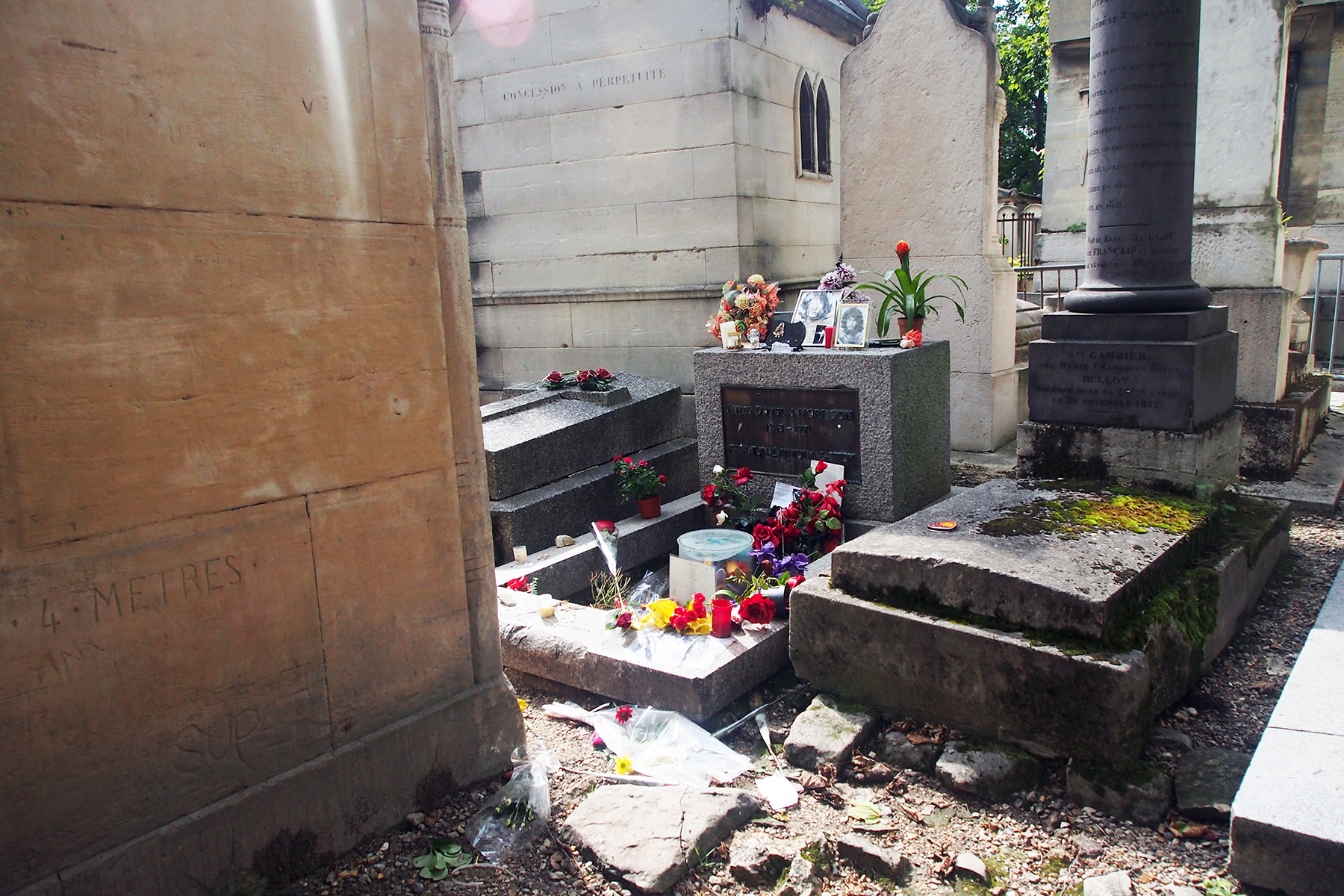 PereLachaise_04_1800x1200