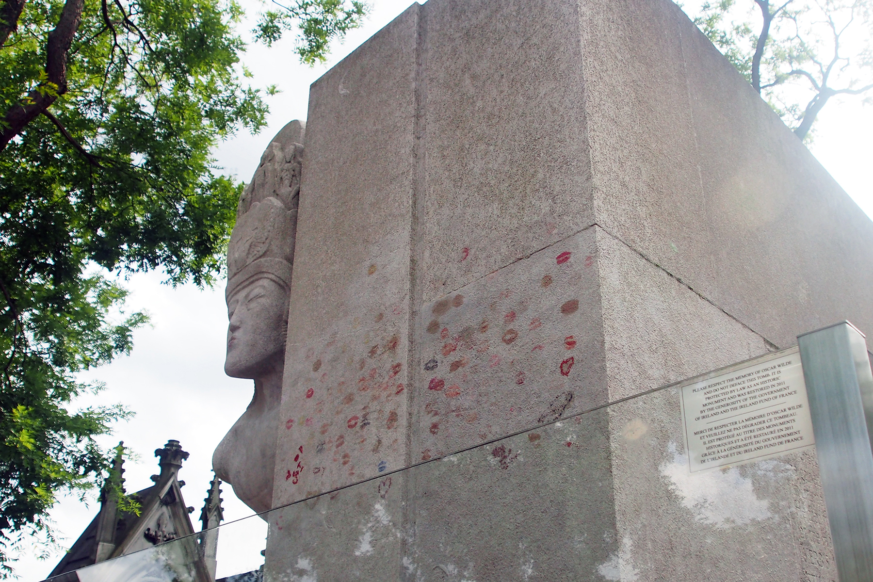 PereLachaise_06_1800x1200